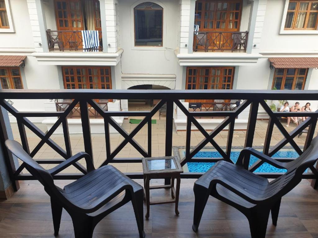Coastal Suites Apart Hotel ---- 8 Minutes Walk To Beach บีนอลิม ภายนอก รูปภาพ