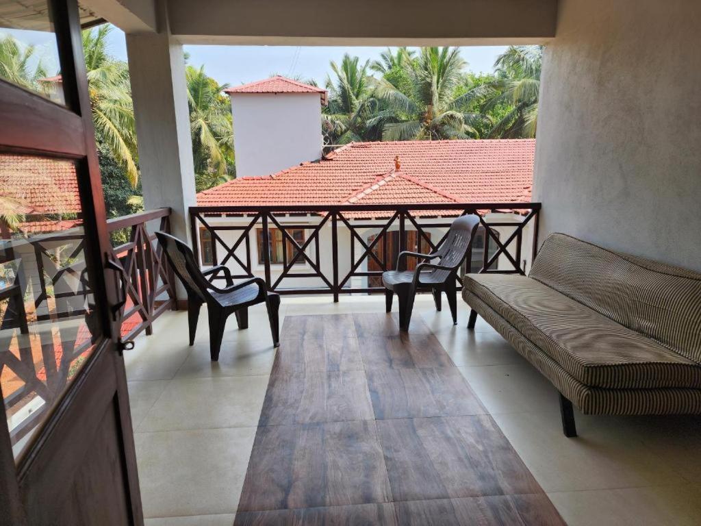 Coastal Suites Apart Hotel ---- 8 Minutes Walk To Beach บีนอลิม ภายนอก รูปภาพ